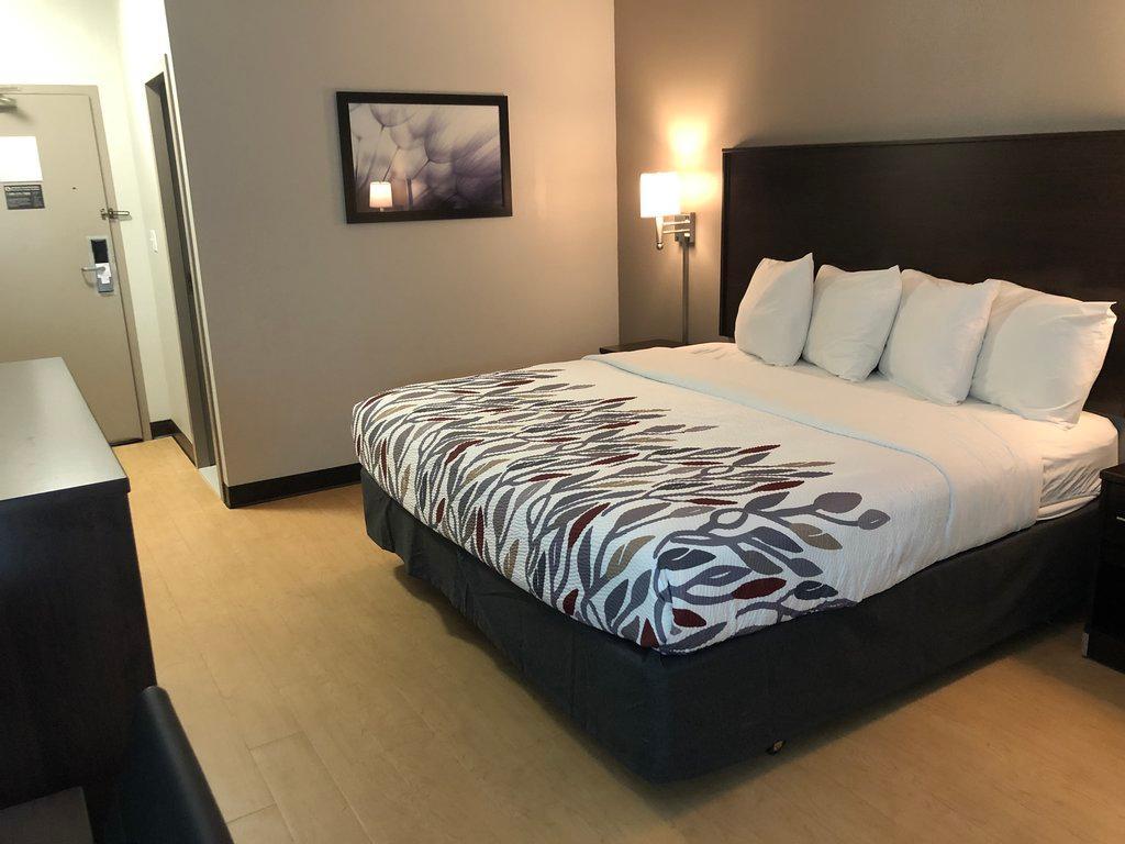Red Roof Inn Norwich Ngoại thất bức ảnh