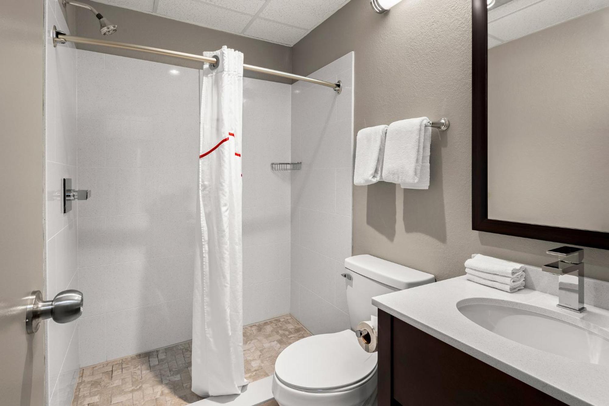 Red Roof Inn Norwich Ngoại thất bức ảnh