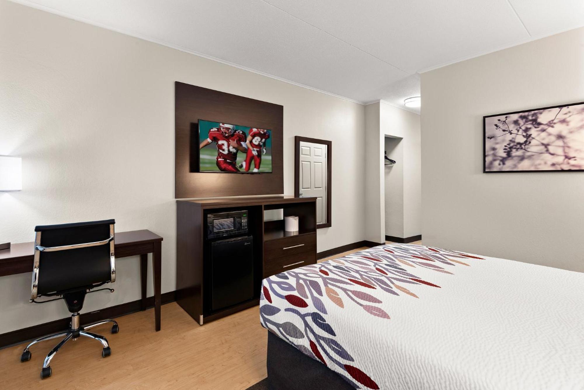Red Roof Inn Norwich Ngoại thất bức ảnh