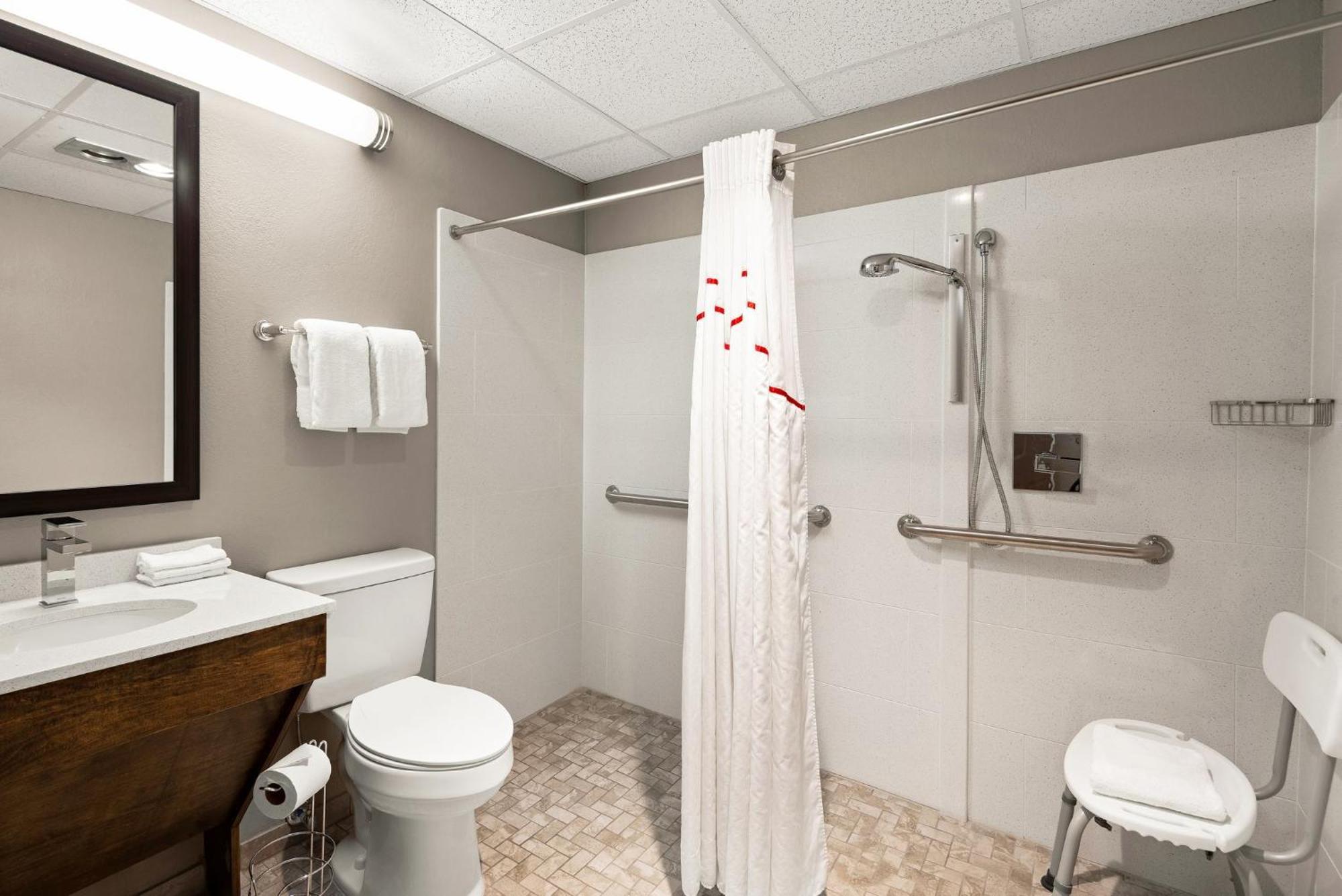 Red Roof Inn Norwich Ngoại thất bức ảnh
